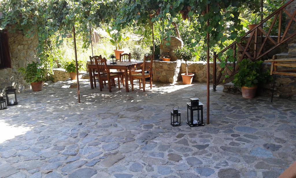 Hostal Xenis House Galata Exterior foto